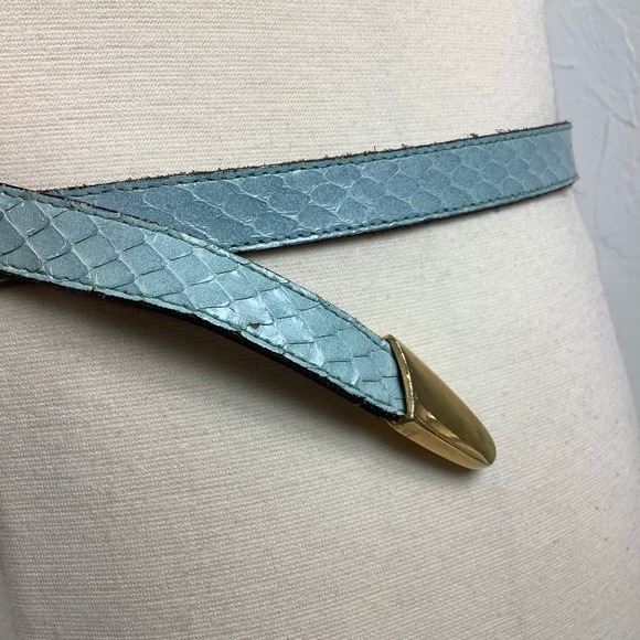 VTG Apple Acc of NY Snakeskin Leather Tiffany Blue Skinny belt SZ M EUC - Picture 3 of 10